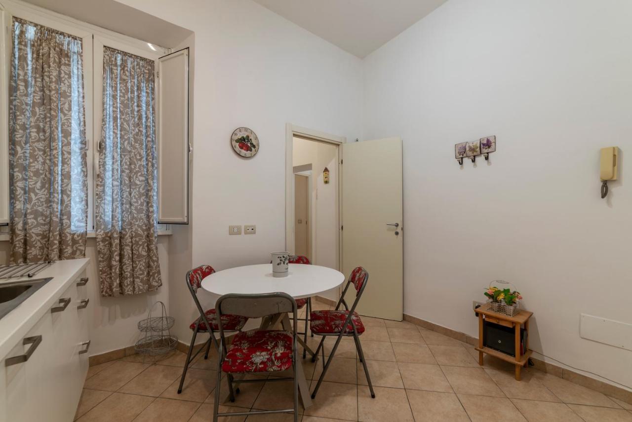 Villa Borghese & Villa Albani Apartment Рим Екстериор снимка